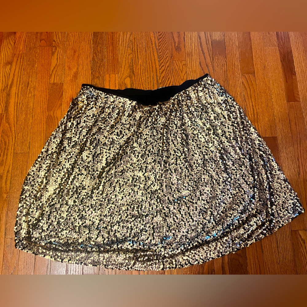 Gold/Black knee length sequin elastic waist skirt from Ava & Viv